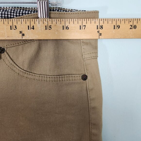 17/21 Exclusive Denim Capri Jeans Cuffed Low Rise Womens Size 10 Beige EUC - Picture 8 of 14